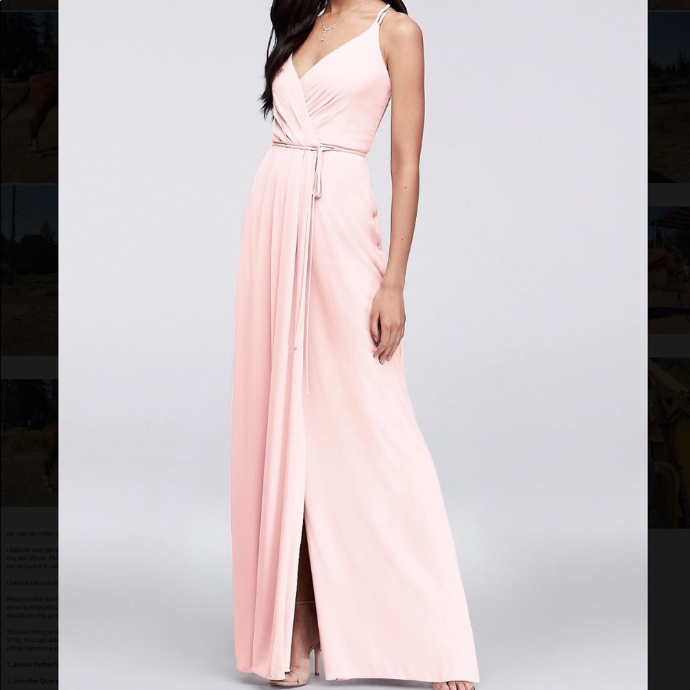 Petel pink David’s bridal dress